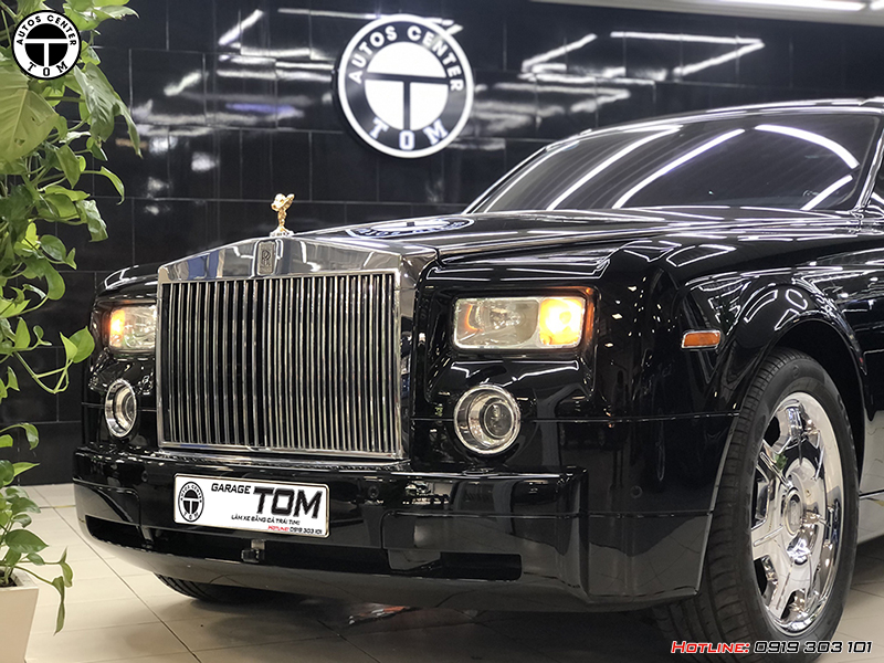 Giá xe Rolls Royce Phantom tại HCM xin liên hệ 0919.303.101