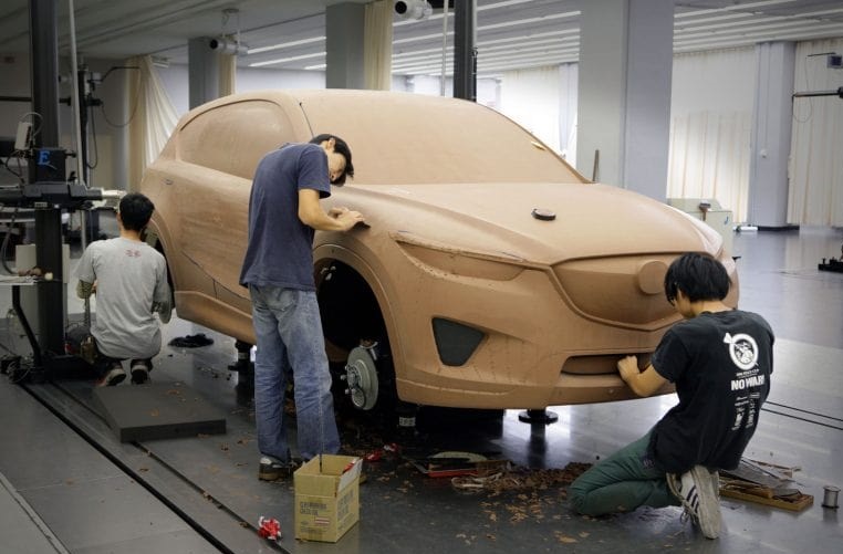 tạo hình thiết kế kodo design Mazda cx8 2020