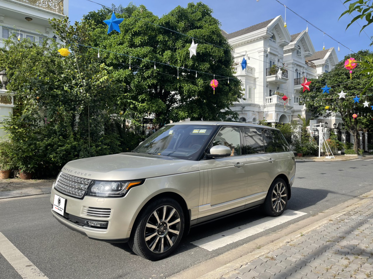 giá land rover autobiography 2017